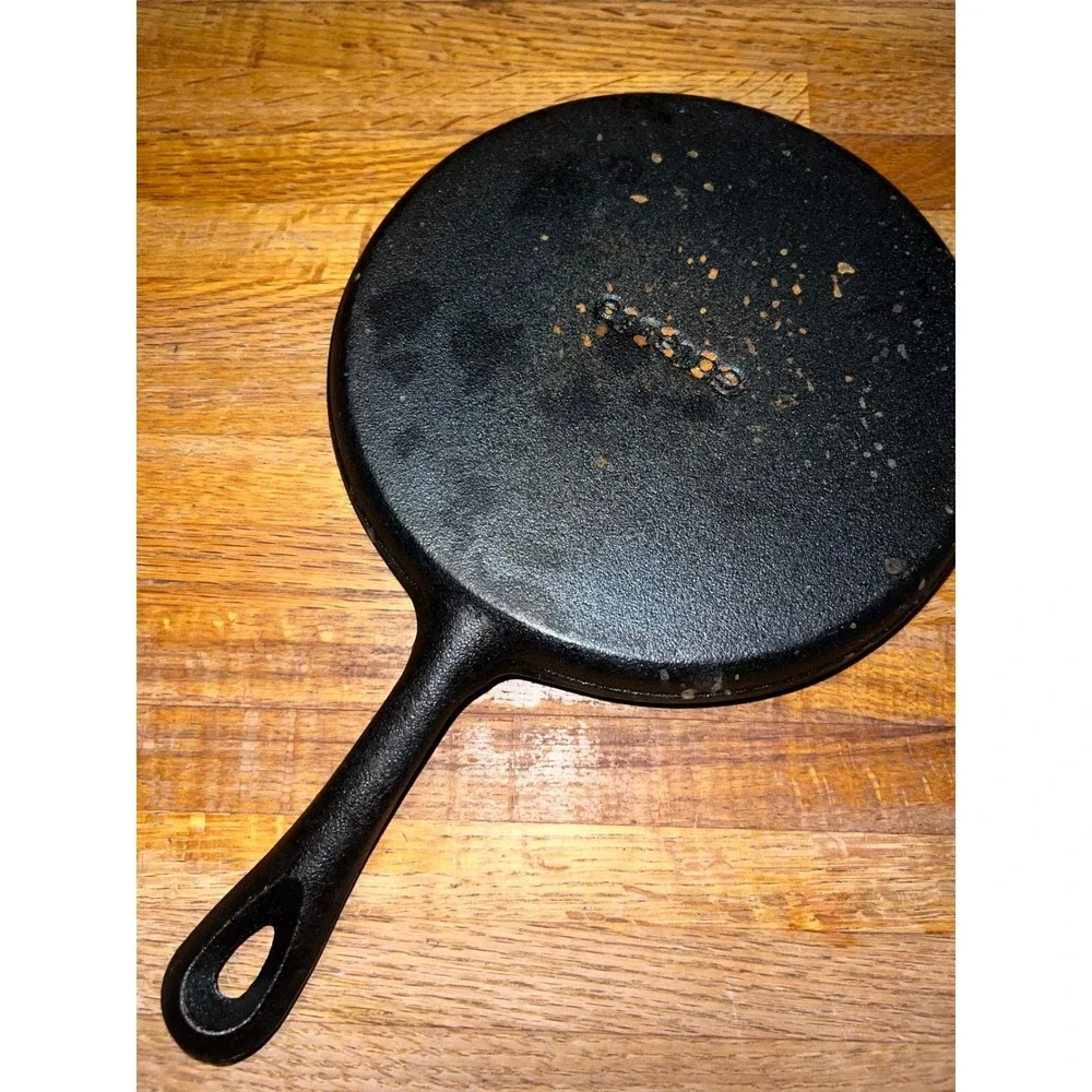 Essence Cast Iron Griddle Pan Round Flat Skillet Pancake Comal Black 8‎ inch